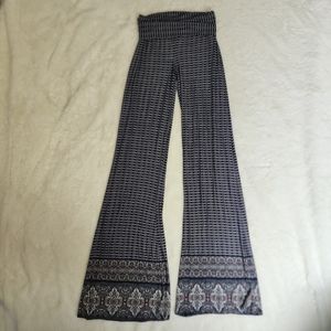 Living Doll Blue Wide Leg Bell Bottom Yoga Pants Small